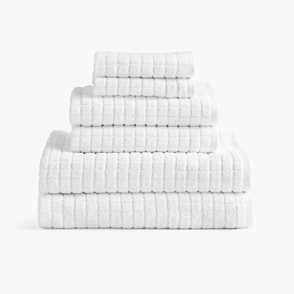 Under The Canopy Cotton & Hemp Towel - White / Bath Sheet