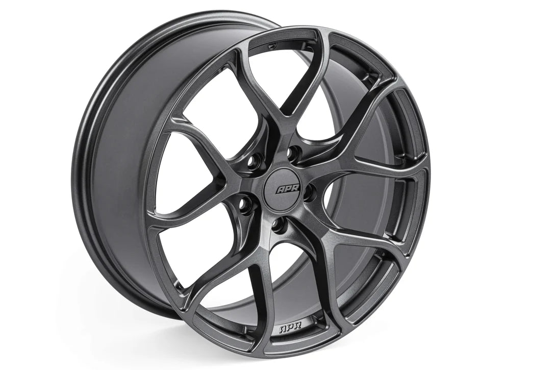 APR A01 18" 5x112 Gunmetal Gray Flow Formed Wheel